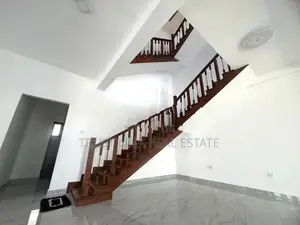 3 Story Brand New House For Sale in Wattala