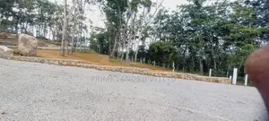 හොරන කළුතර බස් පාරට ලඟින් හොඳම තැනක්