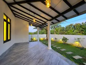 පර්චස් 11 ක අලුත්ම තනි මහල් නිවස විකිනීමට - කිරිවත්තුඩුව
