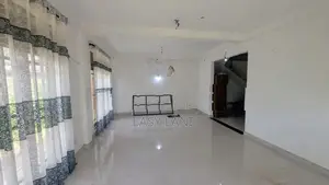 House for sale in Athurugiriya / KM 12760