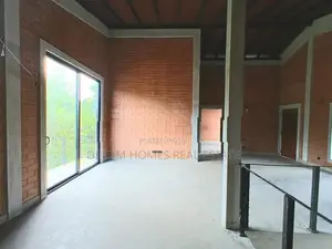 Modern Luxury Villa for Sale in Kahathuduwa