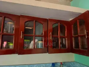 අඩි 20 කාපට් පාරකට මායිම් අංගසම්පූර්ණ නිවස / SA 14904