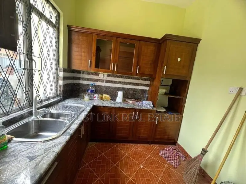 Single-Storey Residence for Rent, Ja-Ela, Niwasipura.