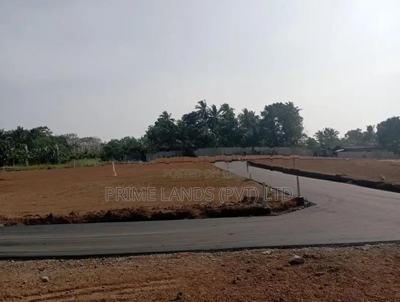 පානදුර නගරයට ලඟින් හොඳම ඉඩමක්