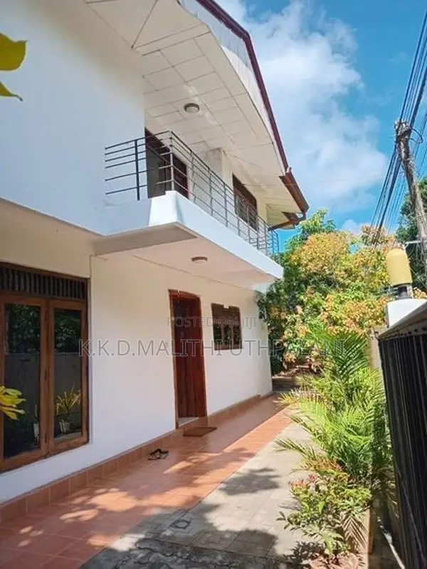 Two Story House For Rent Dehiwala