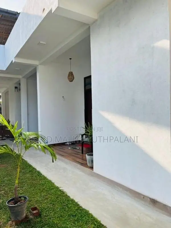 Two Story House For Rent Dehiwala