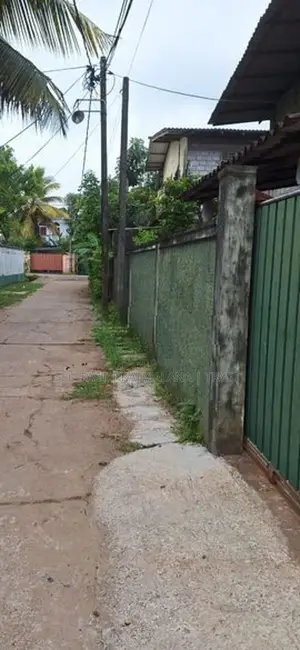 20p Land for Sale in Katubedda