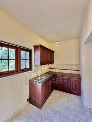 ‎​🏡මාලඹේ නගරයෙන් ඉඩමේ මිලට නිවසක් /RU 15636