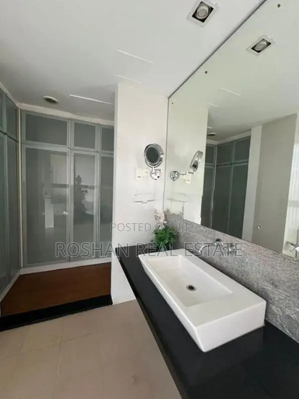 LYXURY FURNISHED EMPEROR APARTMENT FOR RENT COLOMBO 3 AL2770