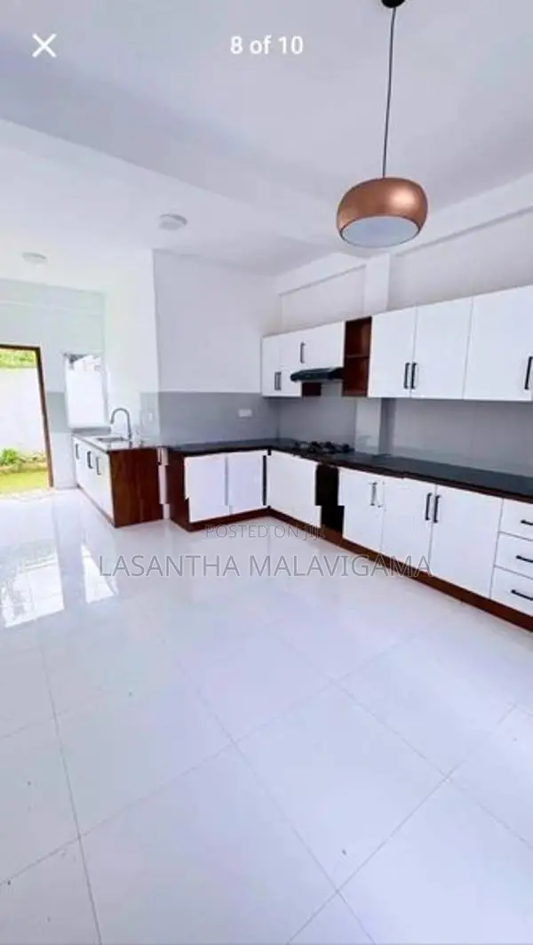 Brand New Modern Two Storey House for sale in Athurugiriya