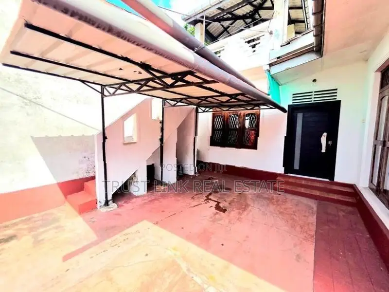 Single Story House Sale In Wattala