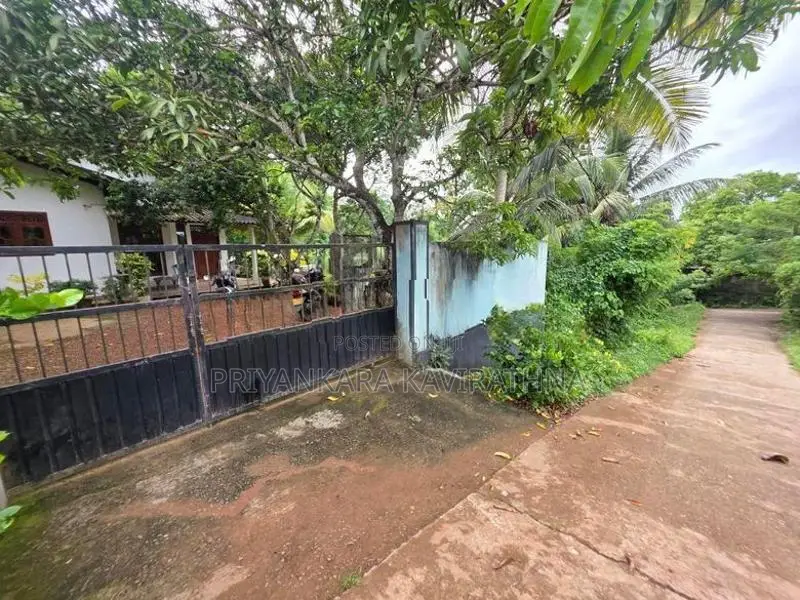 පර්චස් 12 ක තනි මහල් නිවස විකිනීමට - පයාගල දලුවත්ත