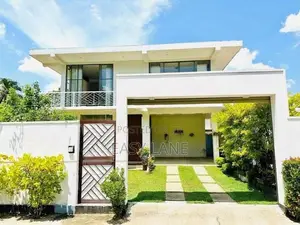 House for sale in yakkala / RU 13603