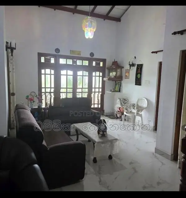 දෙමහල් නිවස සහිත ඉඩම ඩයරබා ,වැලිමඩ