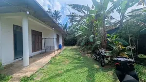House for sale in Athurugiriya / KM 12760