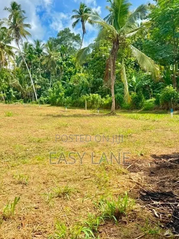 Land for sale in mirigama / RU 9781