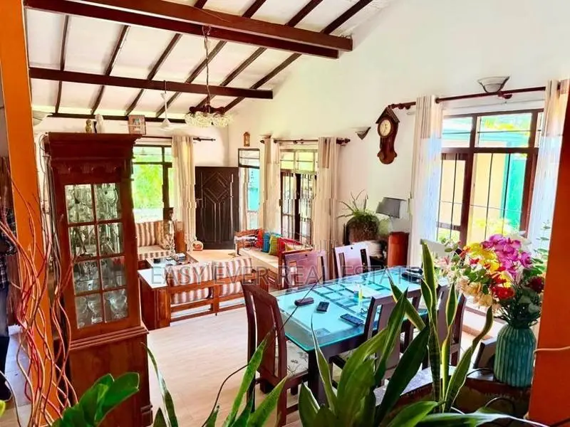 🏡 කොළඹ හොරණ120 ප්‍රධාන බස් මාර්ගයට ආසන්නව ගෘහ භාණ්ඩ සමඟ නිවස / KK 1498
