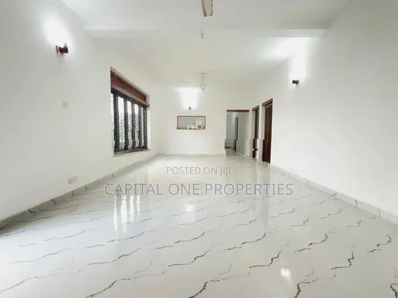 Single Storey Commercial Property For Rent In Nugegoda - 3850U