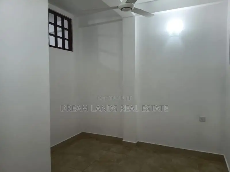 Upper floor for rent colombo 10