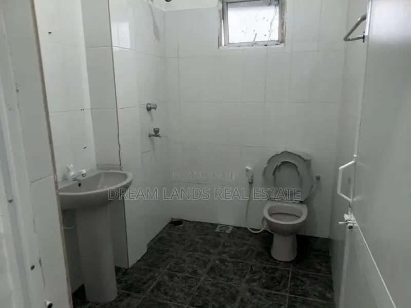 Upper floor for rent colombo 10