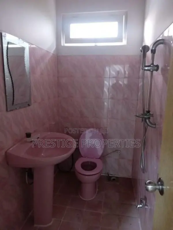 Kalubovila Office space for rent - Business premises
