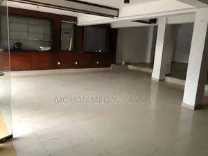 Commercial Building For Sale in Galle Road Dehiwala