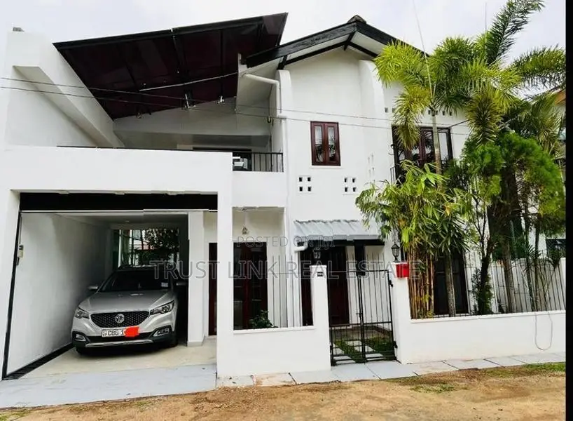 02 STOREY HOUSE FOR SALE IN JA ELA LAKE CITY