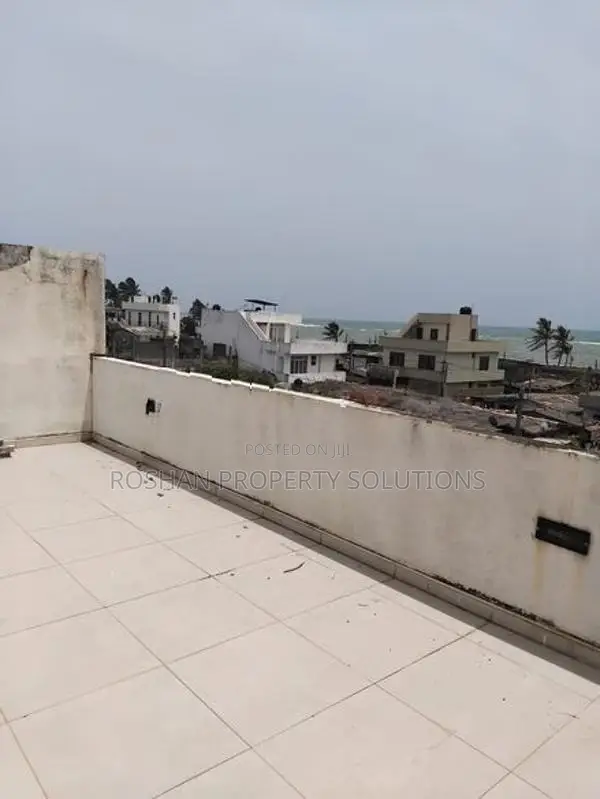 Uspair house for rent in Rathmalana