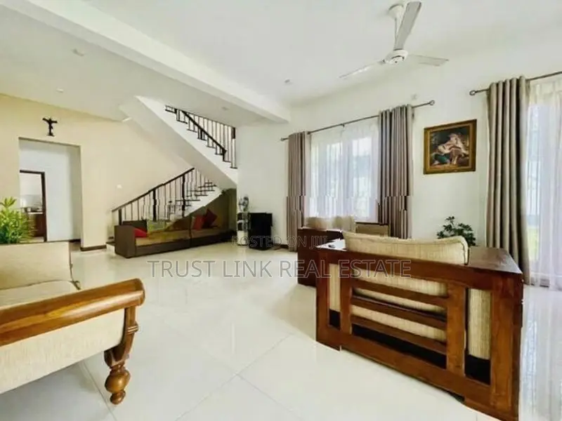 Luxury House Residence in Kandana | 20P Land