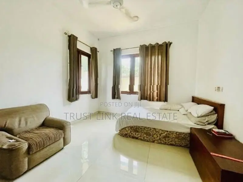 Luxury House Residence in Kandana | 20P Land