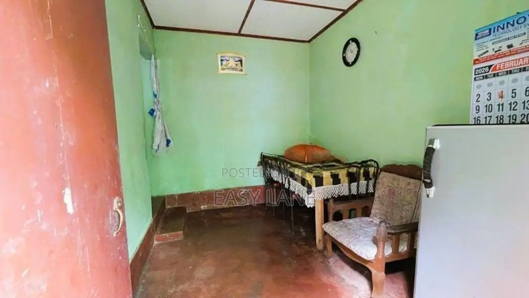 🏠 හංවැල්ල කිරිදිවැල කටුනායක ප්‍රධාන බස් පාරට මායිම් නිවස / SA 11096