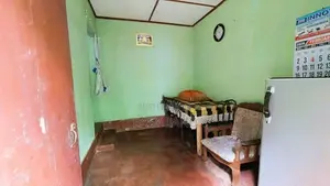 🏠 හංවැල්ල කිරිදිවැල කටුනායක ප්‍රධාන බස් පාරට මායිම් නිවස / SA 11096