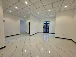 කිරිවත්තුඩුව පිහිටි පර්චස් 11 ක අලුත්ම නිවස විකිනීමට