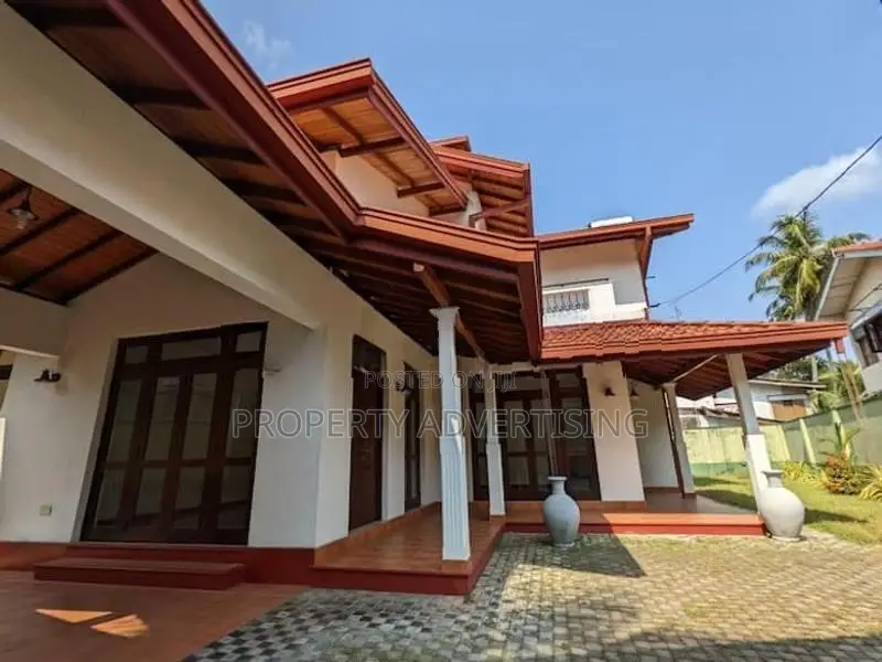 Furnished house for rent in Mirihana