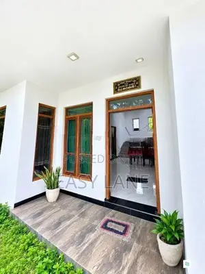 House for sale in Bandaragama / HL 14756