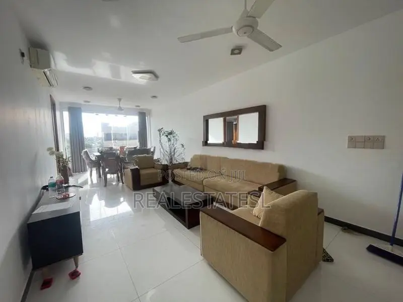 Luxury Furnished 3 bed 1700 Sqft Spacious Apartment for rent at Col-5