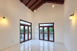 Luxury House For Sale in Pannipitiya
