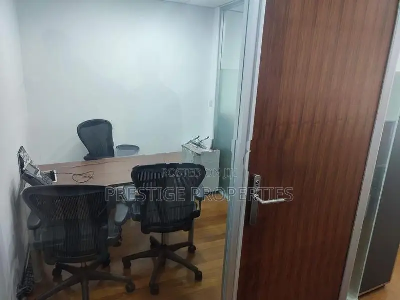 Office space- Commercial property for rent in Colombo 1 - WTC