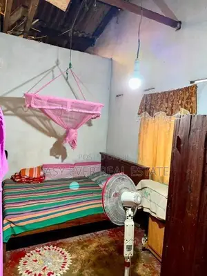 කැළණිය වරාගොඩ ප්‍රධාන මාර්ගයටම මුහුණලා ව්‍යාපාරික දේපළක් / KK 13235