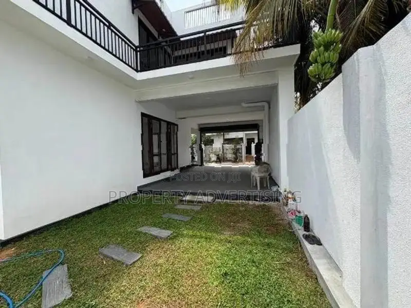 Brand new house for sale in Mount Lavinia