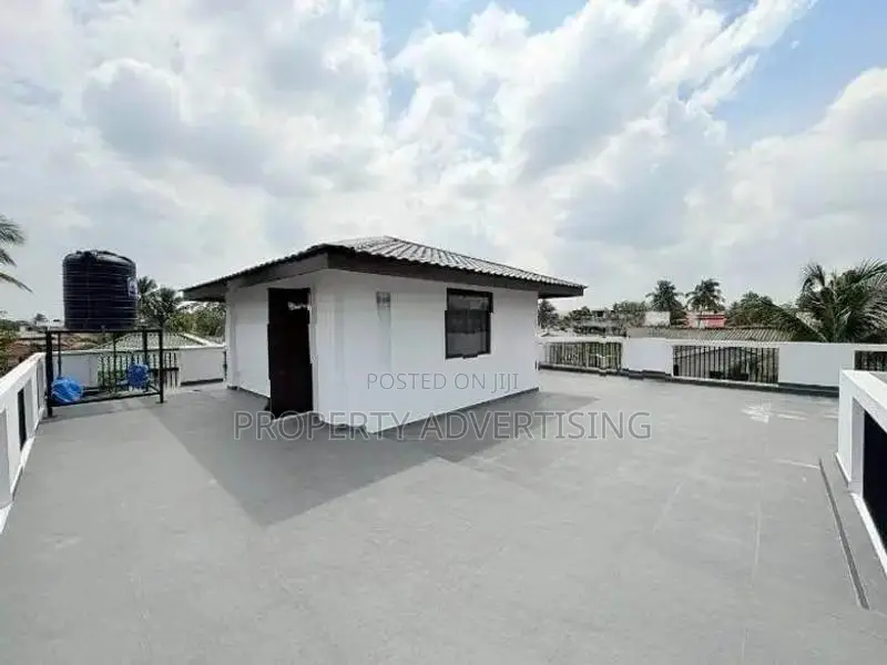 Brand new house for sale in Mount Lavinia