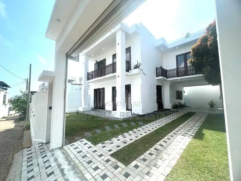 Brand New 3 Story House For Sale In Kandana