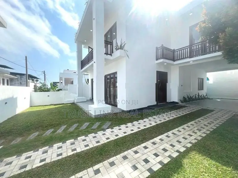 Brand New 3 Story House For Sale In Kandana