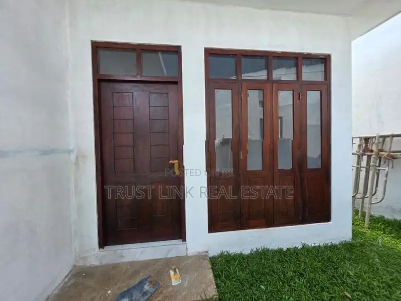 single Story House For Sale In Wattala