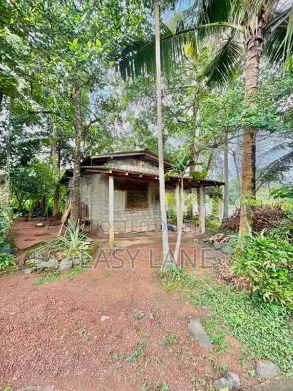 ගැළණිගම HIGHWAY පිවිසුමට 1 Km පර්චස් 15 ම ලක්ෂ 82/- / RU 15349