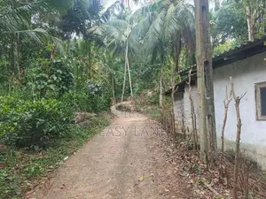 House for sale in Nittambuwa / SA 15432