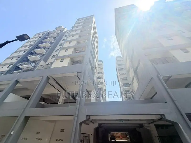 LOTUS VIYATHPURA 3 BR APARTMENT FOR SALE IN THALAWATHUGODA