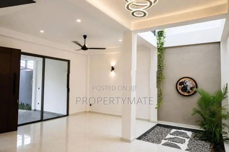 BRAND NEW THREE STOREY HOUSE FOR SALE IN PANNIPITIYA KOTTAWA