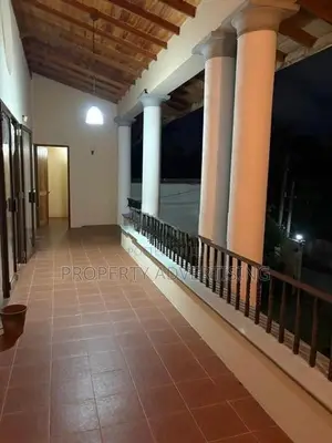 8 Bedroom house for rent in dehiwala - papiliyana