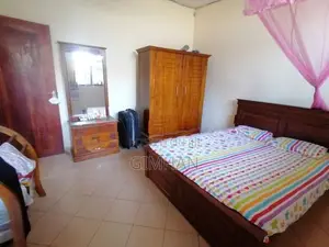Airecondition 2 Bedrooms Upstairs House For Rent Dehiwala